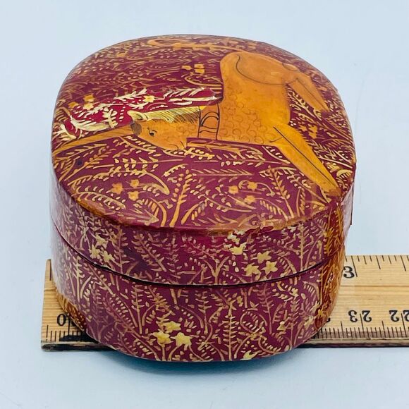 Vintage Hand Painted Wooden Laquered Unique Unicorn Trinket Box Kashmir 1940s - Picture 11 of 11